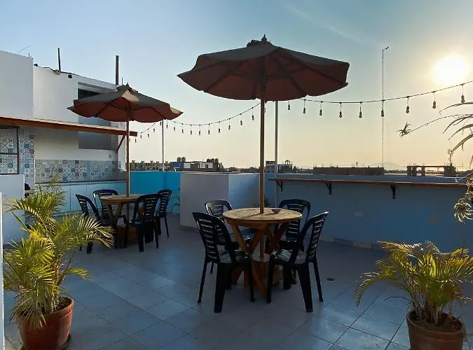Tupac Hostel - Lima Airport