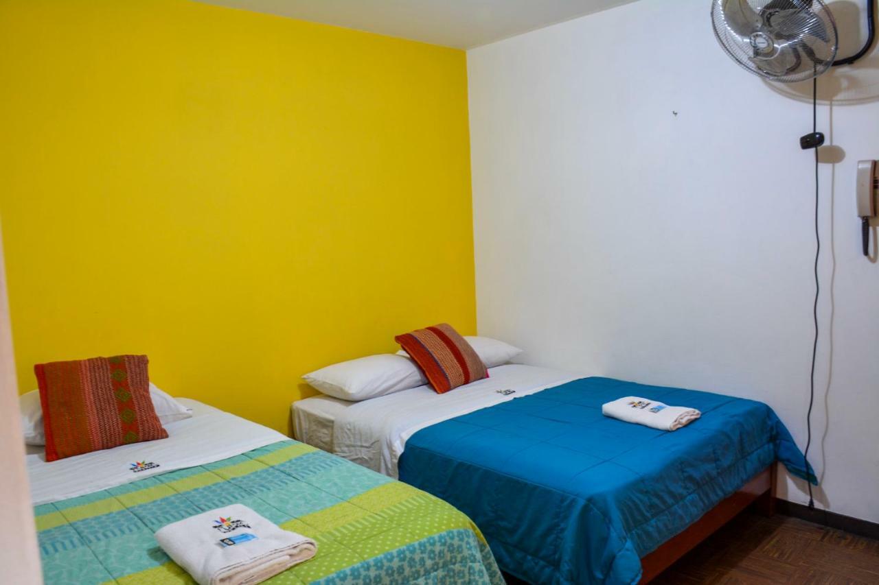Tupac - Airport Hostal
